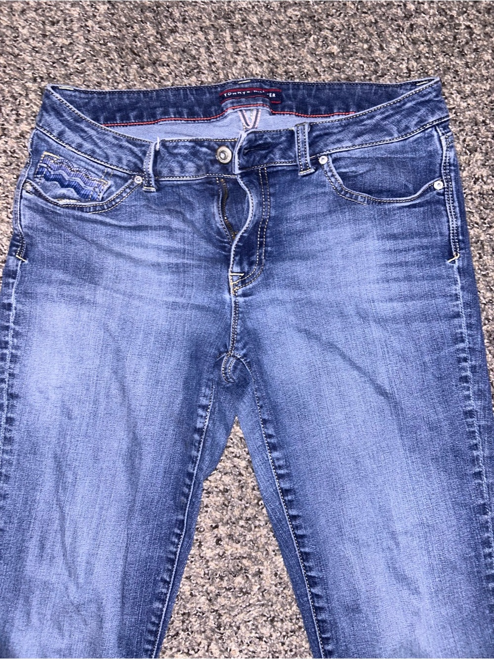 Tommy Hilfiger Women's Skinny Jeans in Distressed Blue Wash